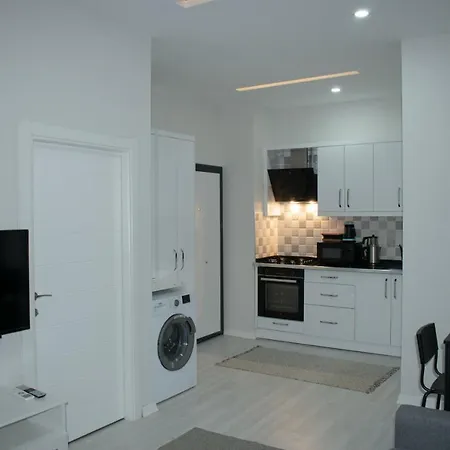 公寓 Modern Near Beach In Muratpasa 安塔利亚