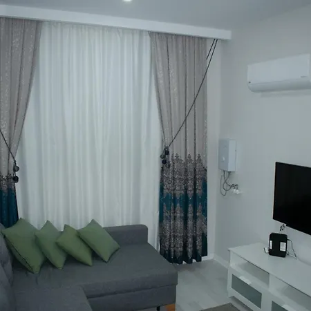 Modern Near Beach In Muratpasa *